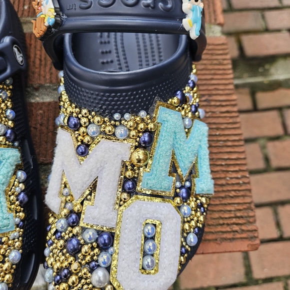 Custom crocs - Picture 2 of 4